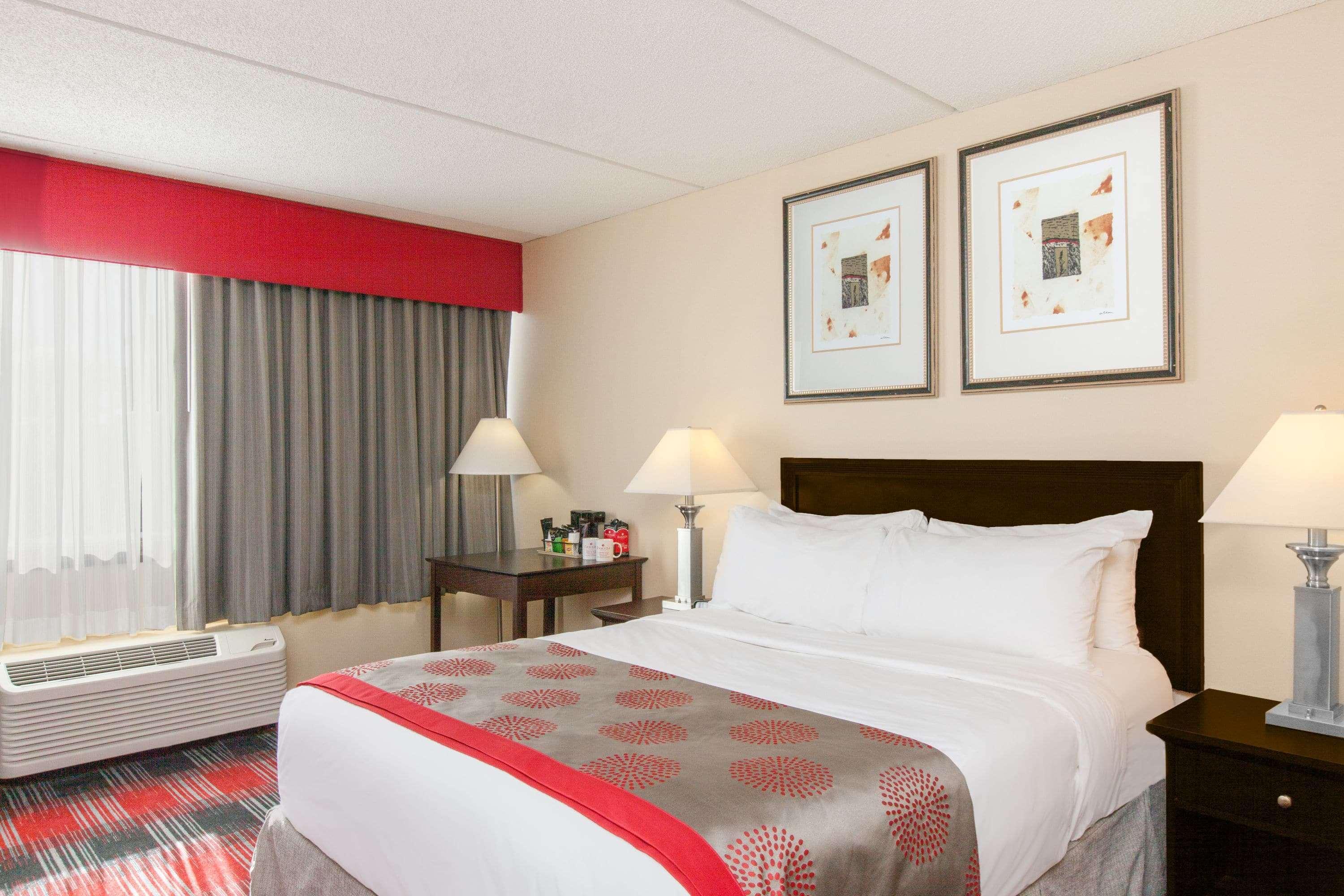 Ramada Plaza By Wyndham 2* Albany